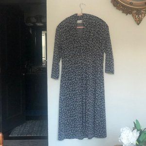 Chicos, Size 1 dress, black and white